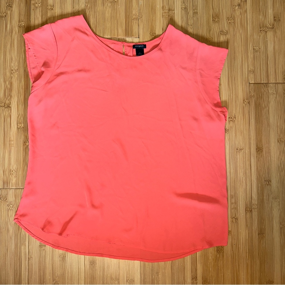 Ann Tyalor Peach Sleeveless Blouse